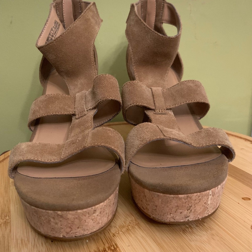 UGG Wedge Sandals Womens 8.5 Chestnut Whitney Suede Cork Platform Strappy Heel - Picture 2 of 8